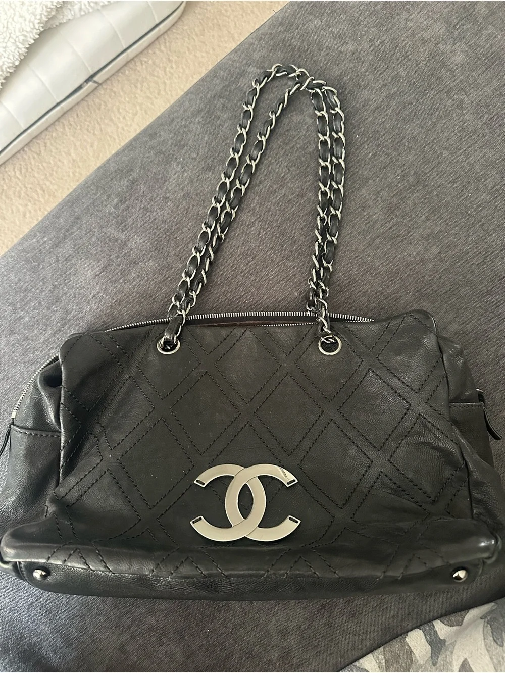 CHANEL Black Quilted Leather Shoulder Bag with Silver CC Hardware